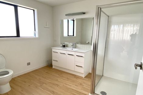 Photo of property in 8 Warbler Lane, Albert Town, Wanaka, 9305