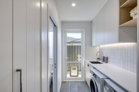 Photo of property in 46 Kenny Road, Te Awa, Napier, 4110