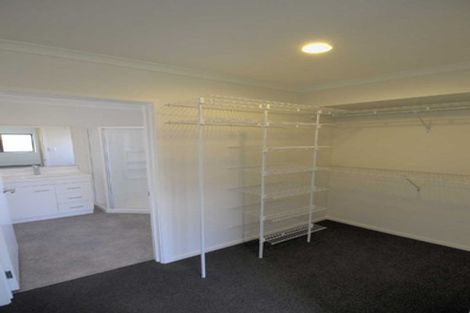 Photo of property in 62 Shillingford Boulevard, Rolleston, 7615