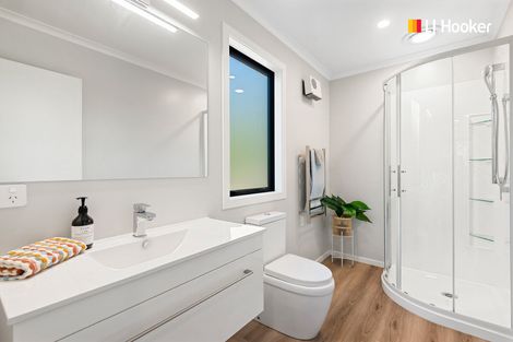 Photo of property in 7a Athol Place, Ravensbourne, Dunedin, 9022