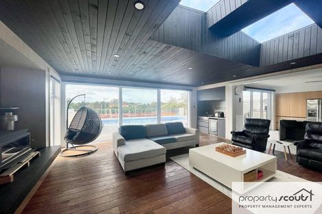 Photo of property in 193 Carrington Street, Lower Vogeltown, New Plymouth, 4310