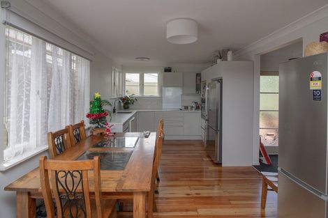 Photo of property in 24 Shakespeare Street, Te Aroha, 3320