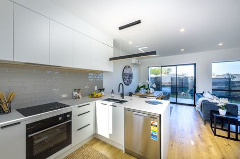 Photo of property in 10 Balthazar Road, Kumeu, 0810