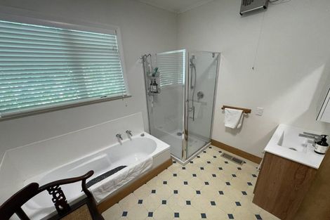 Photo of property in 26 Burma Road, Khandallah, Wellington, 6035