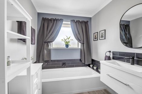 Photo of property in 33b Devils Bridge Road, Weston, Oamaru, 9492