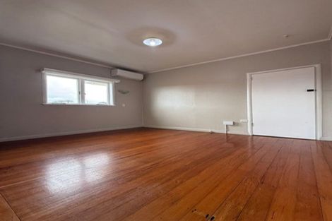 Photo of property in 1-2/144 Kolmar Road, Papatoetoe, Auckland, 2025