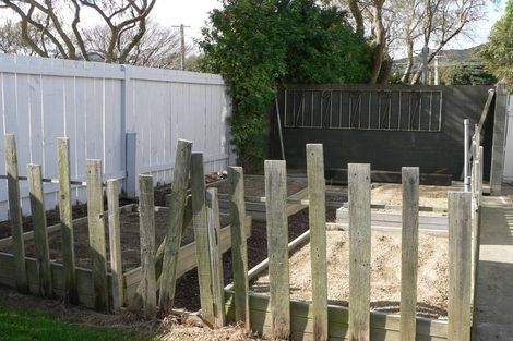 Photo of property in 140 Epuni Street, Epuni, Lower Hutt, 5011