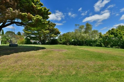 Photo of property in 8 Hiwi Crescent, Stanmore Bay, Whangaparaoa, 0932