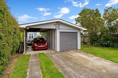 Photo of property in 324 Te Moana Road, Waikanae, 5036