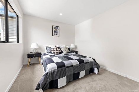 Photo of property in 37b Kingdale Road, Henderson, Auckland, 0610