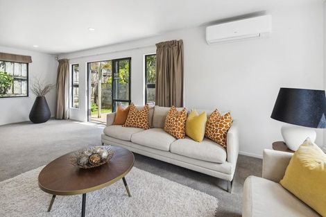 Photo of property in 9/64 Schnapper Rock Road, Schnapper Rock, Auckland, 0632