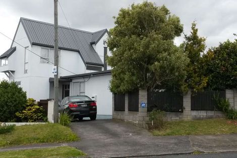 Photo of property in 243 Royal Road, Massey, Auckland, 0614