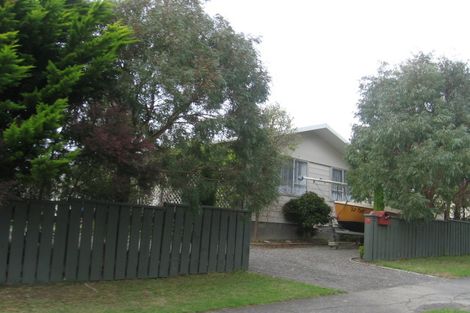 Photo of property in 92 Omapere Street, Whitby, Porirua, 5024