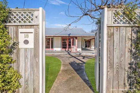 Photo of property in 18 Durie Street, Durie Hill, Whanganui, 4500