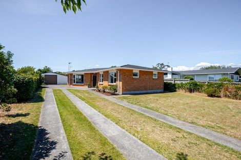 Photo of property in 41 Toru Road, Paraparaumu Beach, Paraparaumu, 5032