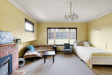 Photo of property in 32 Forest Lake Road, Forest Lake, Hamilton, 3200