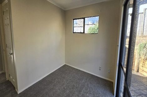 Photo of property in 17 Skye Road, East Tamaki Heights, Auckland, 2016