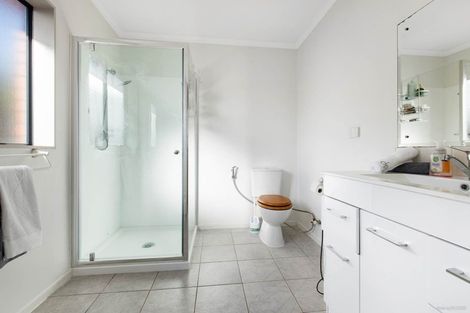 Photo of property in 30 Thomas Road, Flat Bush, Auckland, 2019