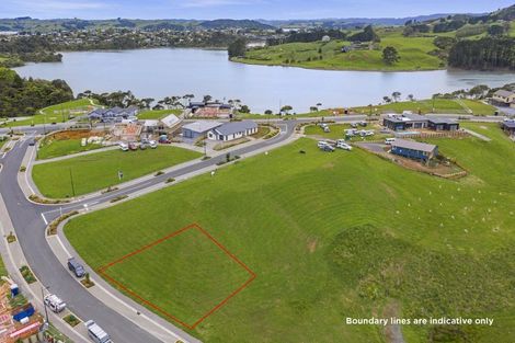 Photo of property in 9 Omahina Street, Raglan, 3225