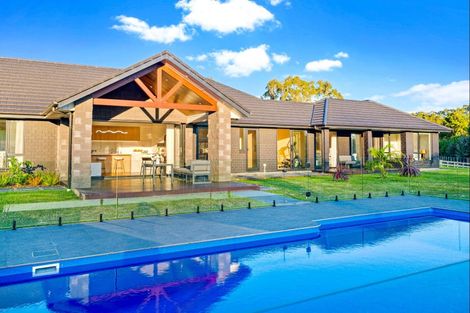 Photo of property in 1 Kaituhi Lane, Coatesville, 0793