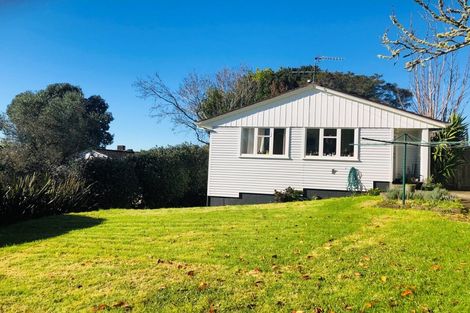 Photo of property in 4 Gemini Place, Beach Haven, Auckland, 0626