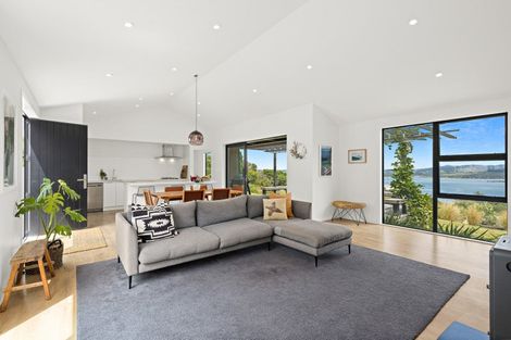 Photo of property in 132 Ti Point Road, Ti Point, Warkworth, 0985