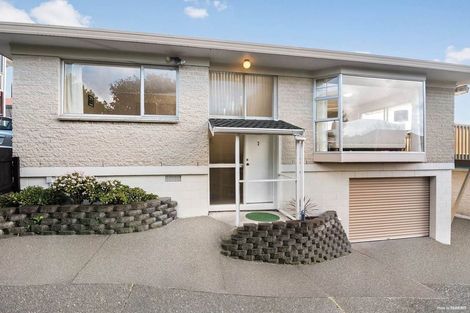 Photo of property in 2/139a Mokoia Road, Birkenhead, Auckland, 0626
