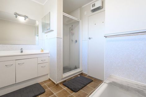 Photo of property in 44 Pooles Road, Greerton, Tauranga, 3112