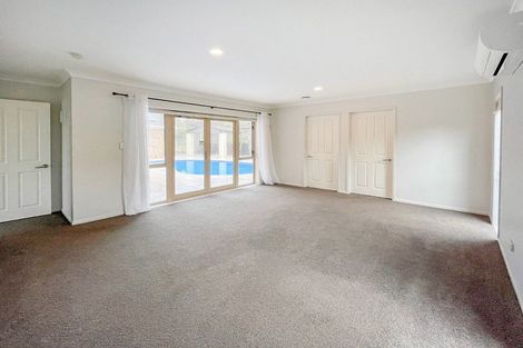 Photo of property in 15 Astrolabe Place, Gulf Harbour, Whangaparaoa, 0930