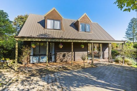 Photo of property in 13b Aorangi Road, Paraparaumu, 5032