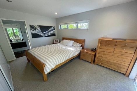 Photo of property in 37a Hardens Lane, Paremoremo, Auckland, 0632