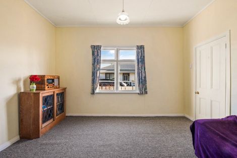 Photo of property in 15 Osmond Street, South Dunedin, Dunedin, 9012