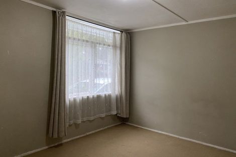 Photo of property in 2/12 Wood Street, Wallaceville, Upper Hutt, 5018