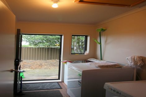 Photo of property in 35 Shields Street, Clyde, 9330