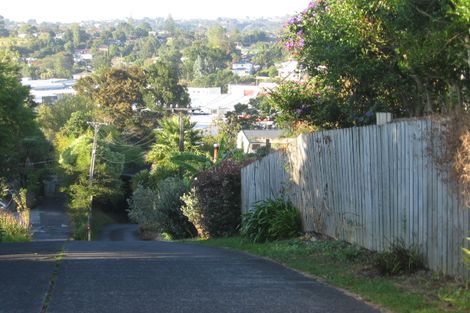 Photo of property in 1/15a View Road, Glenfield, Auckland, 0627