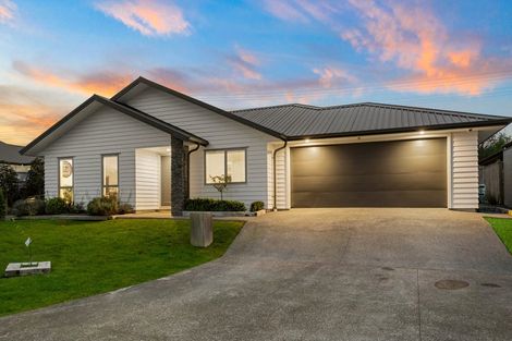 Photo of property in 17 Magnolia Lane, Kaukapakapa, Helensville, 0875