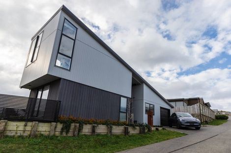 Photo of property in 81 Cedarwood Street, Woodridge, Wellington, 6037