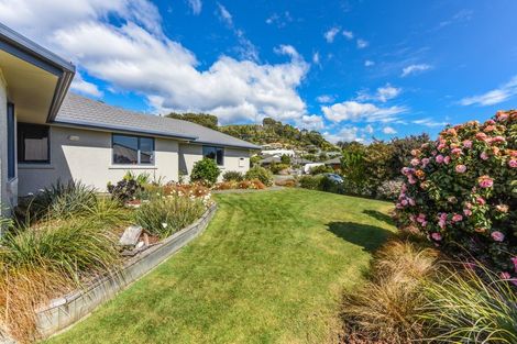 Photo of property in 13 Ashdonleigh Grove, Stoke, Nelson, 7011