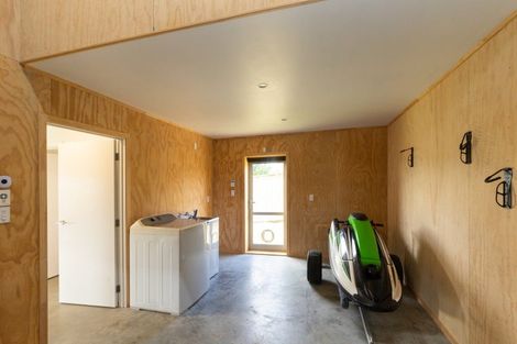 Photo of property in 79 Thomas Place, Foxton Beach, Foxton, 4815