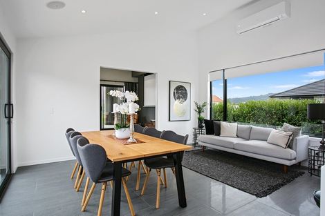 Photo of property in 4 Alan Livingston Drive, Cambridge, 3434