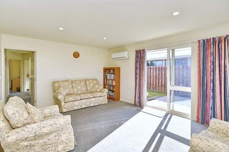 Photo of property in 6 Seadown Crescent, Amberley, 7410