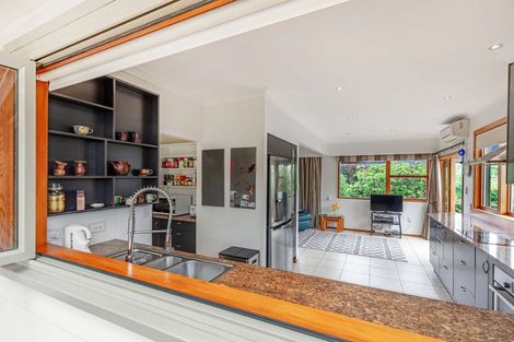 Photo of property in 38 Winston Avenue, Hokowhitu, Palmerston North, 4410