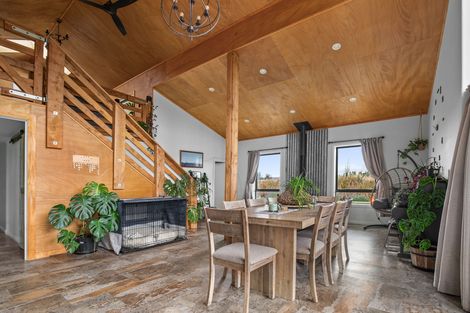 Photo of property in 249 Letts Gully Road, Letts Gully, Alexandra, 9393