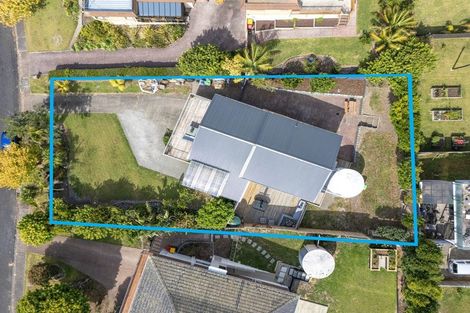 Photo of property in 6 Rakino Avenue, Manly, Whangaparaoa, 0930