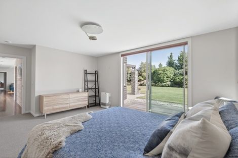 Photo of property in 28 Sam John Place, Lake Hawea, 9382