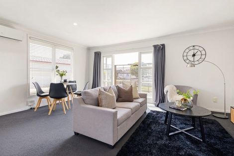 Photo of property in 83 Heath Street, St Andrews, Hamilton, 3200