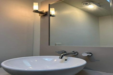 Photo of property in 5 Alice Lane, Papamoa Beach, Papamoa, 3118