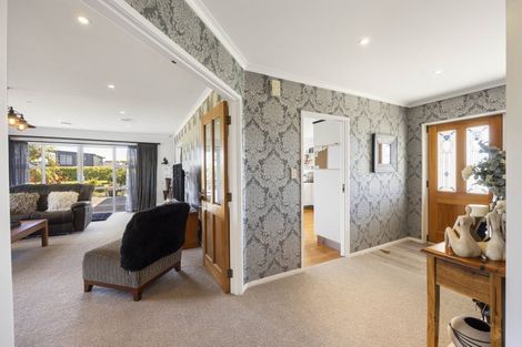 Photo of property in 281 Waihi Road, Hawera, 4673