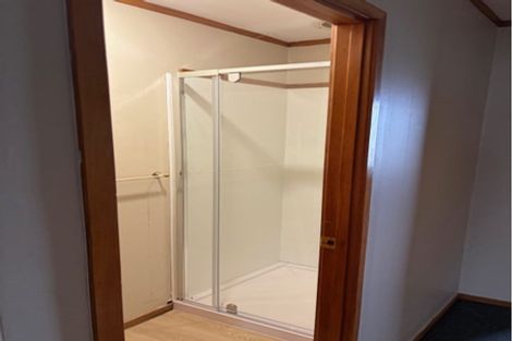 Photo of property in 77b Sturges Road, Henderson, Auckland, 0612