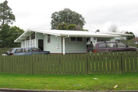Photo of property in 22 Sheralee Place, Red Hill, Papakura, 2110